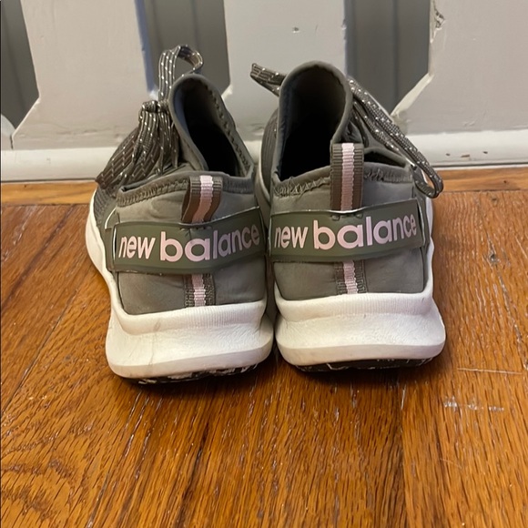 New Balance Athletic Shoes - Picture 2 of 5